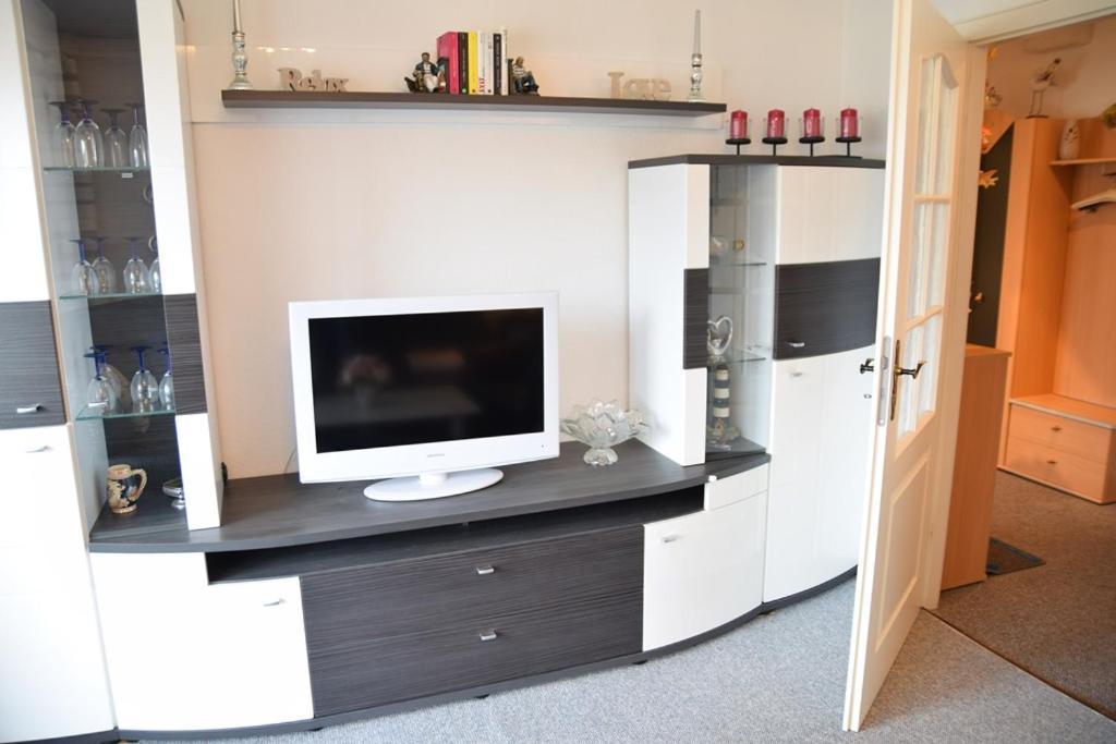 2-Zimmer-Appartement im 1. Obergeschoss mit Hallenschwimmbad und Sauna. Westerland Exterior foto